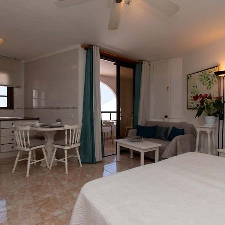 Parque Santiago II 269 - Studio With Sea And Pool Views Playa de las Americas (Tenerife) Exterior foto